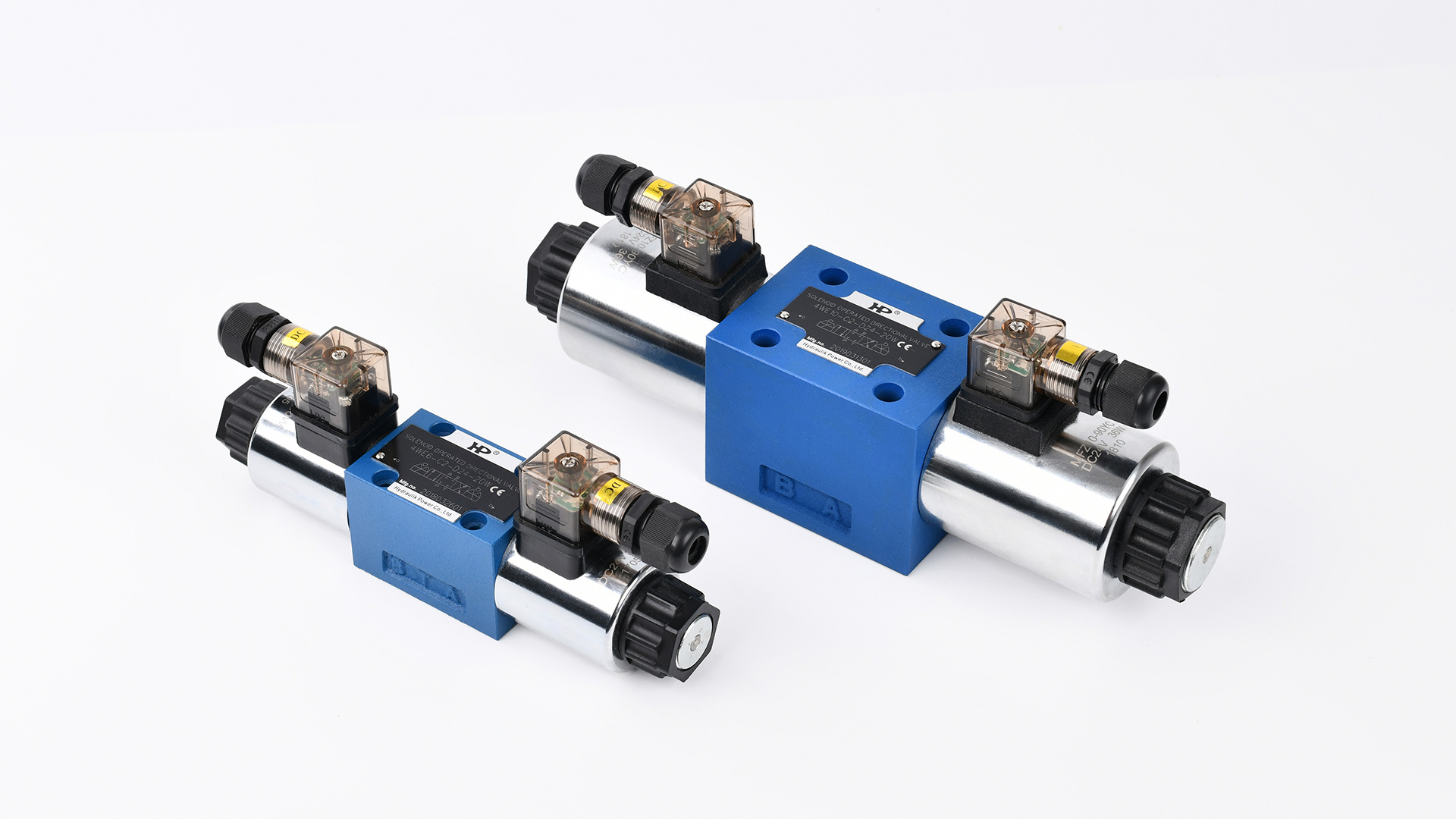 电磁换向阀的尺寸和连接方式如何选择？